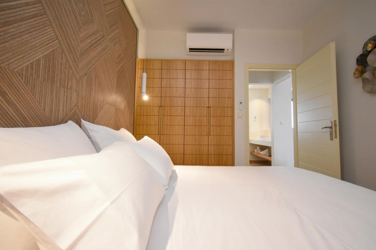 Elena Village Hotel & Suites Myrties Екстер'єр фото