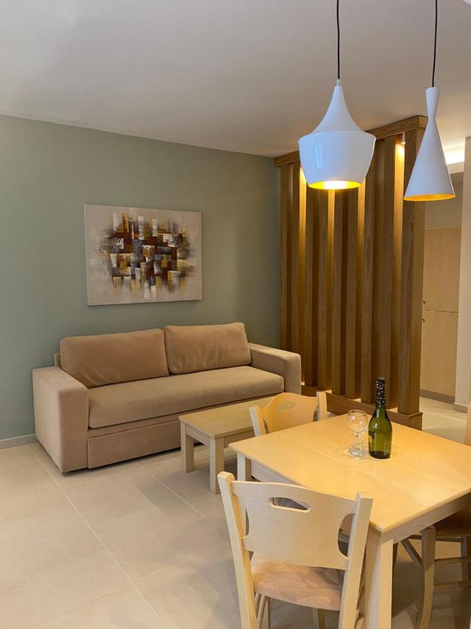 Elena Village Hotel & Suites Myrties Екстер'єр фото