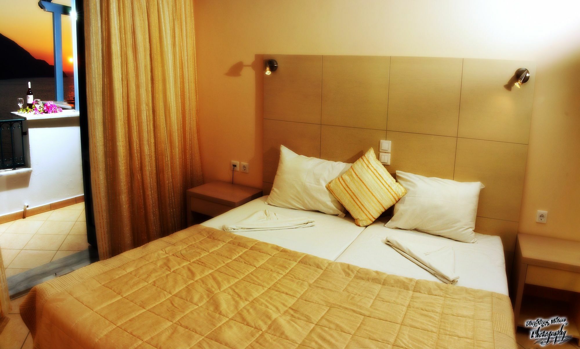 Elena Village Hotel & Suites Myrties Екстер'єр фото