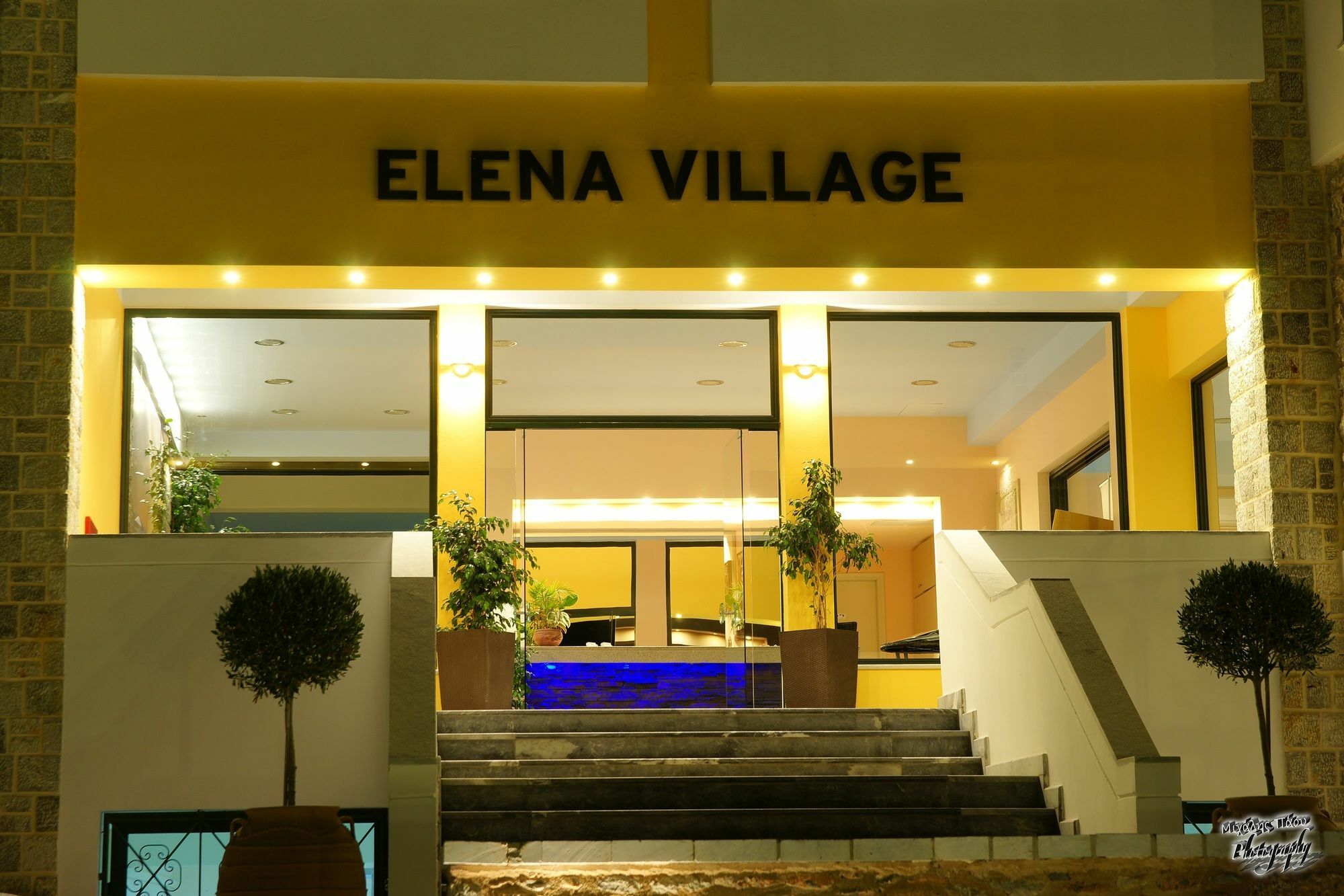 Elena Village Hotel & Suites Myrties Екстер'єр фото
